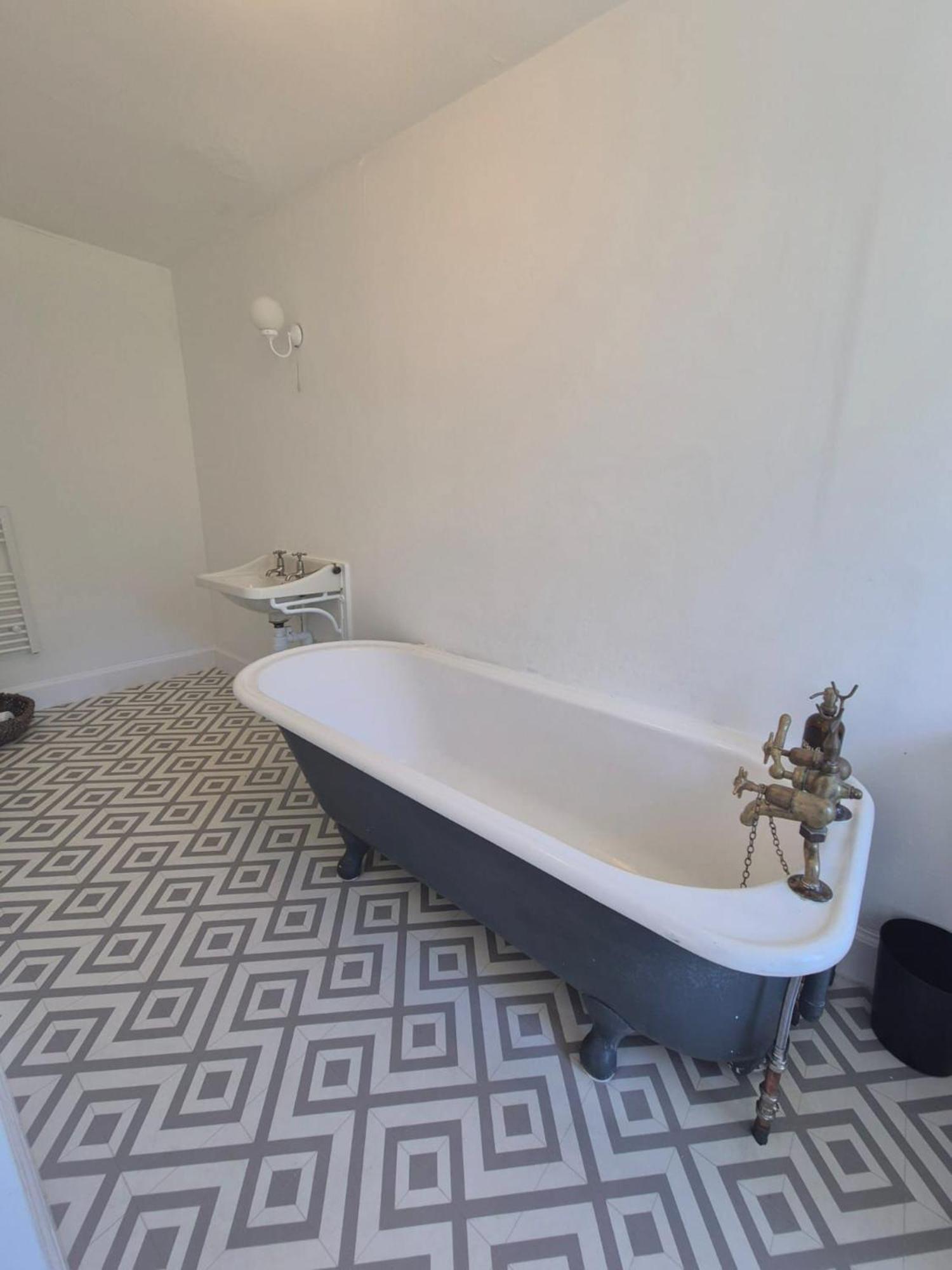Mackinnon Cottage - 3 Bedroom Cottage Бродфорд Экстерьер фото