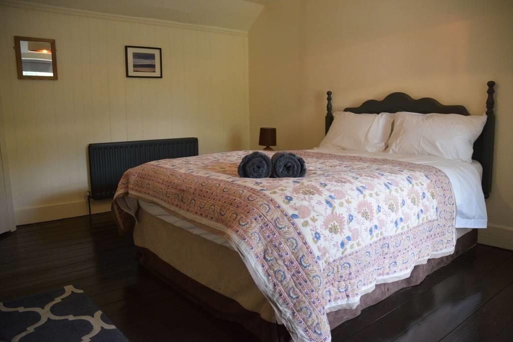 Mackinnon Cottage - 3 Bedroom Cottage Бродфорд Экстерьер фото